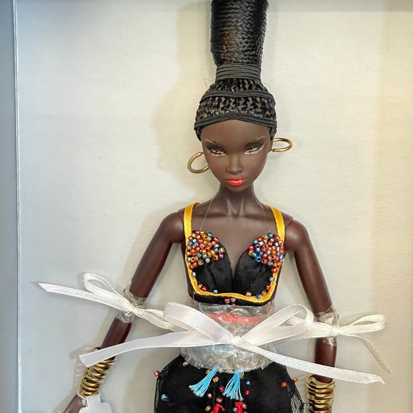 Fashion Royalty Jason Wu Nadja Rhymes Illusionist Dressed Doll Nu Face Agency - Picture 2 of 11